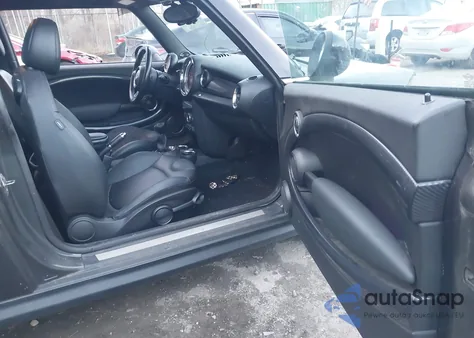 2012 Mini Cooper S z USA, uszkodzony, nr VIN WMWSV3C51CTY26620